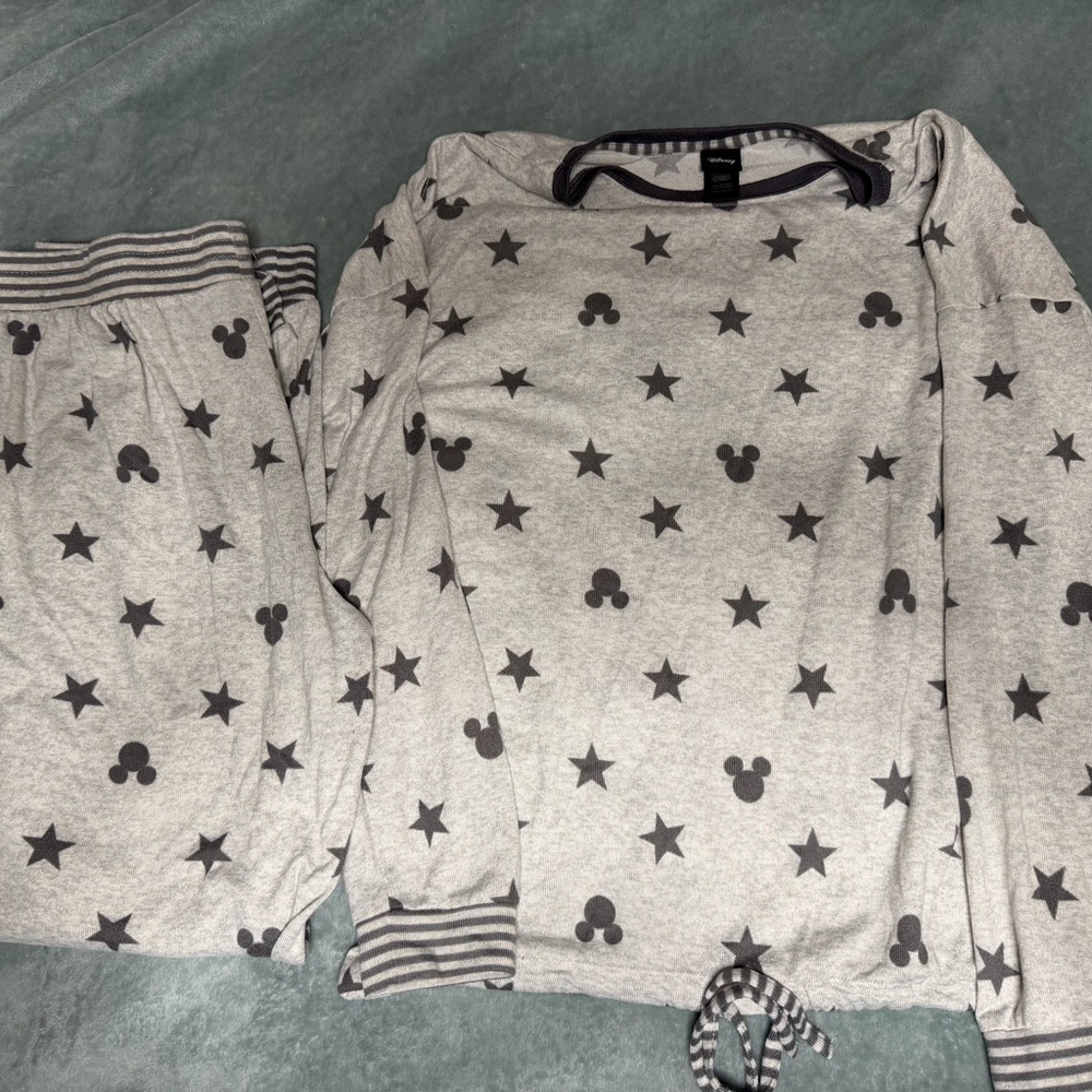 Disney Gray Starry Mickey Pajama Set